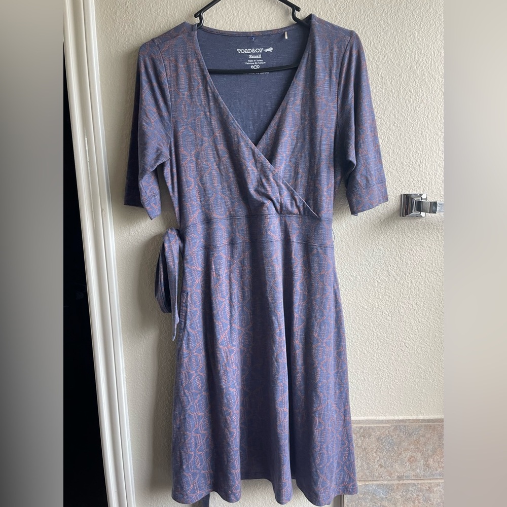 Toad & co dress small